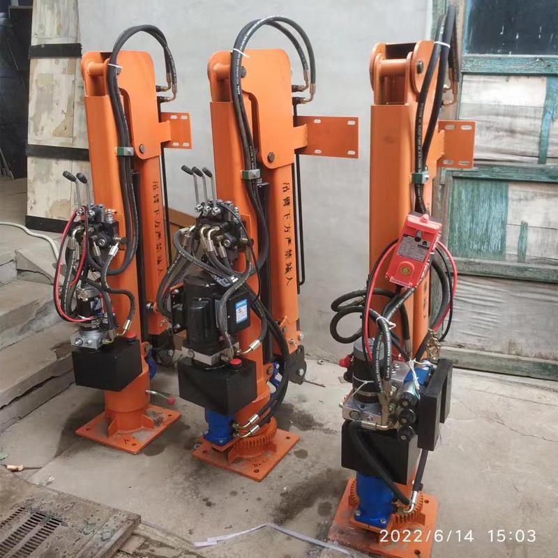 温江区重汽蓝牌随车吊 3.2吨 国六动力强 液压驱动 农用自卸起重机